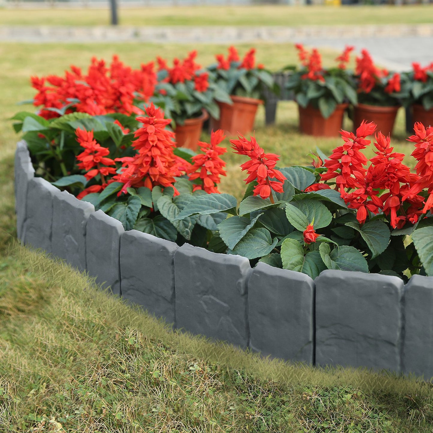 20-Piece Cobblestone Plastic Lawn Edging Border – 16 ft Garden Bed Divider
