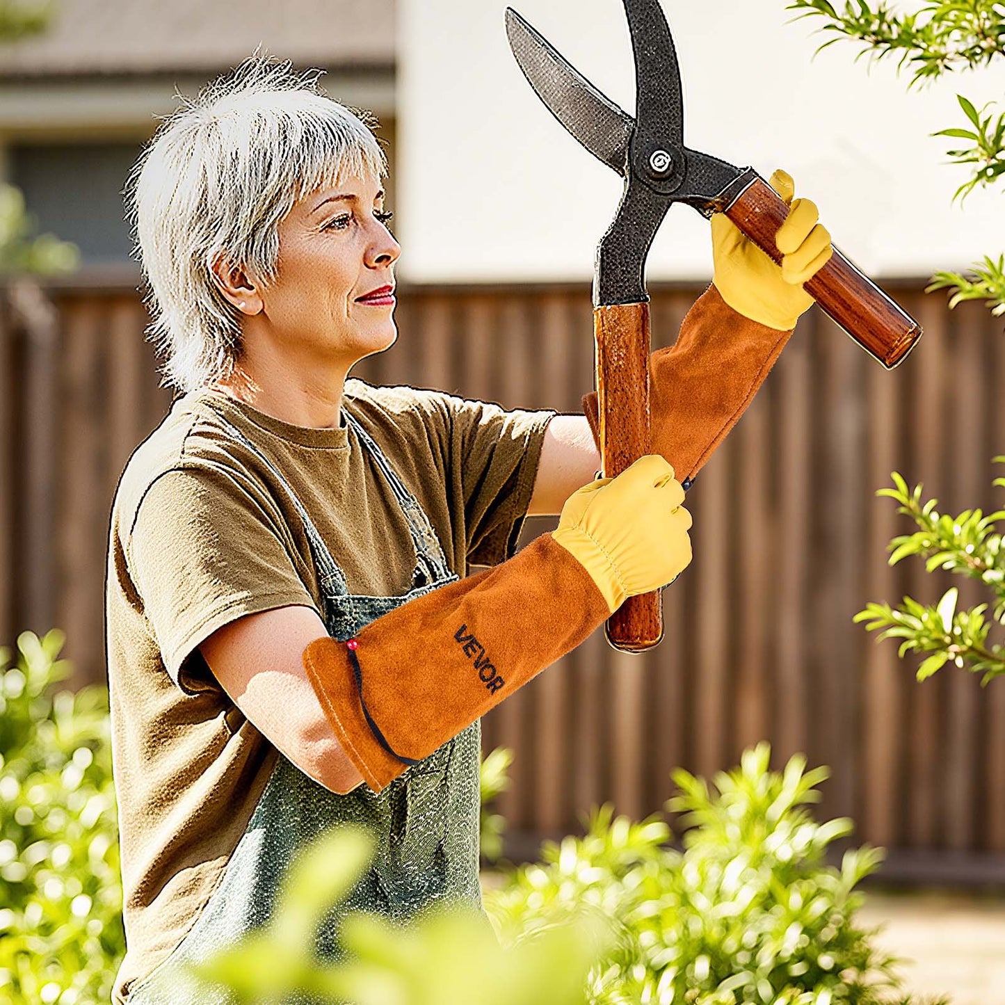 Thorn Proof Gardening Gloves | Long Leather Rose Pruning Gloves for Men & Women