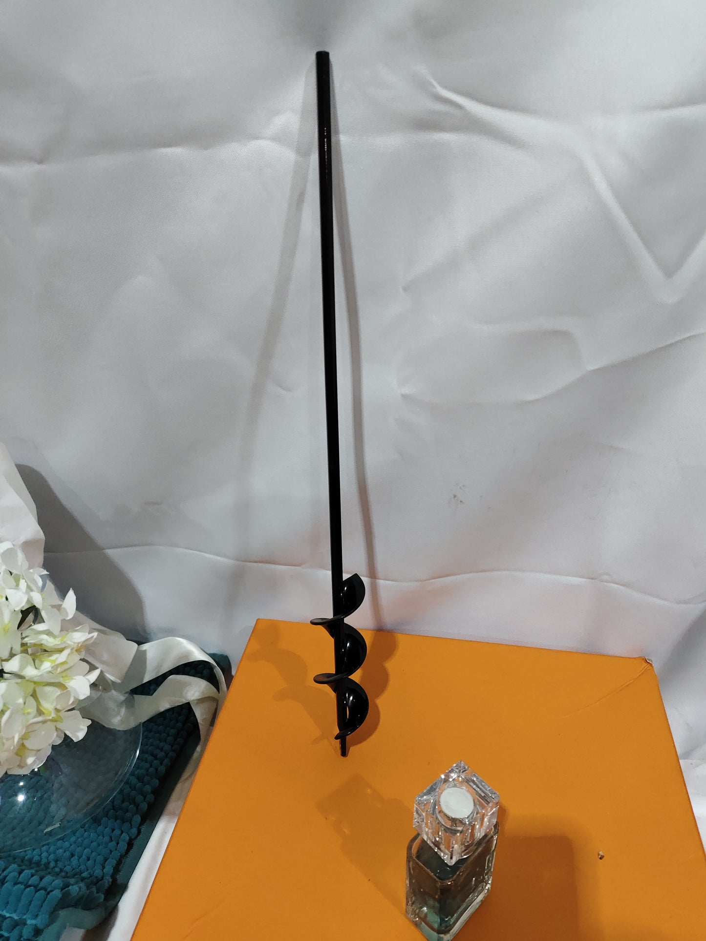 8-Piece Garden Auger Drill Bit Set for Planting Trees Bulbs and Posts