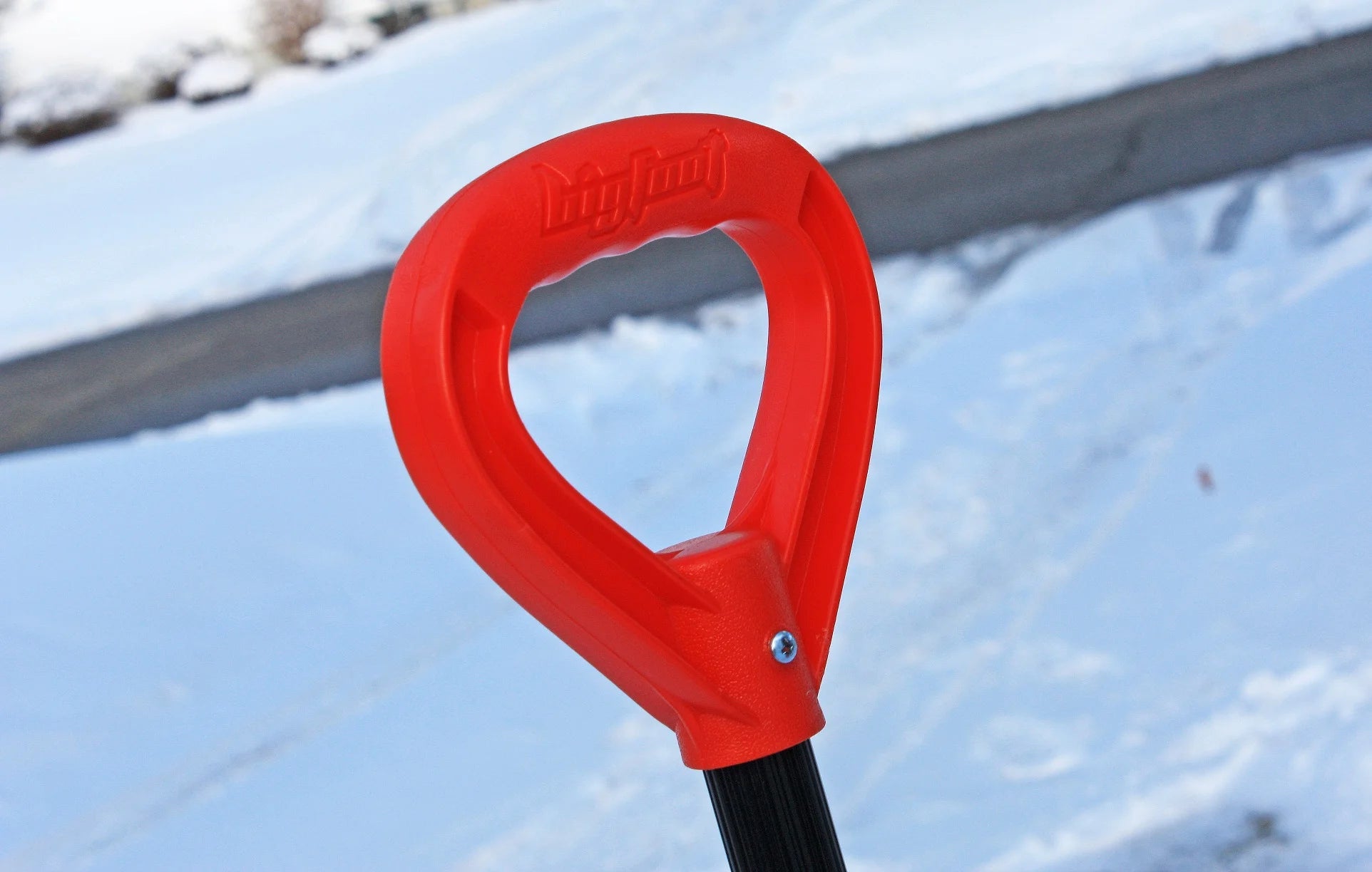 Bigfoot 21" Heavy-Duty Roller Snow Shovel with Metal Handle & Large D-Grip for Effortless Snow Removal