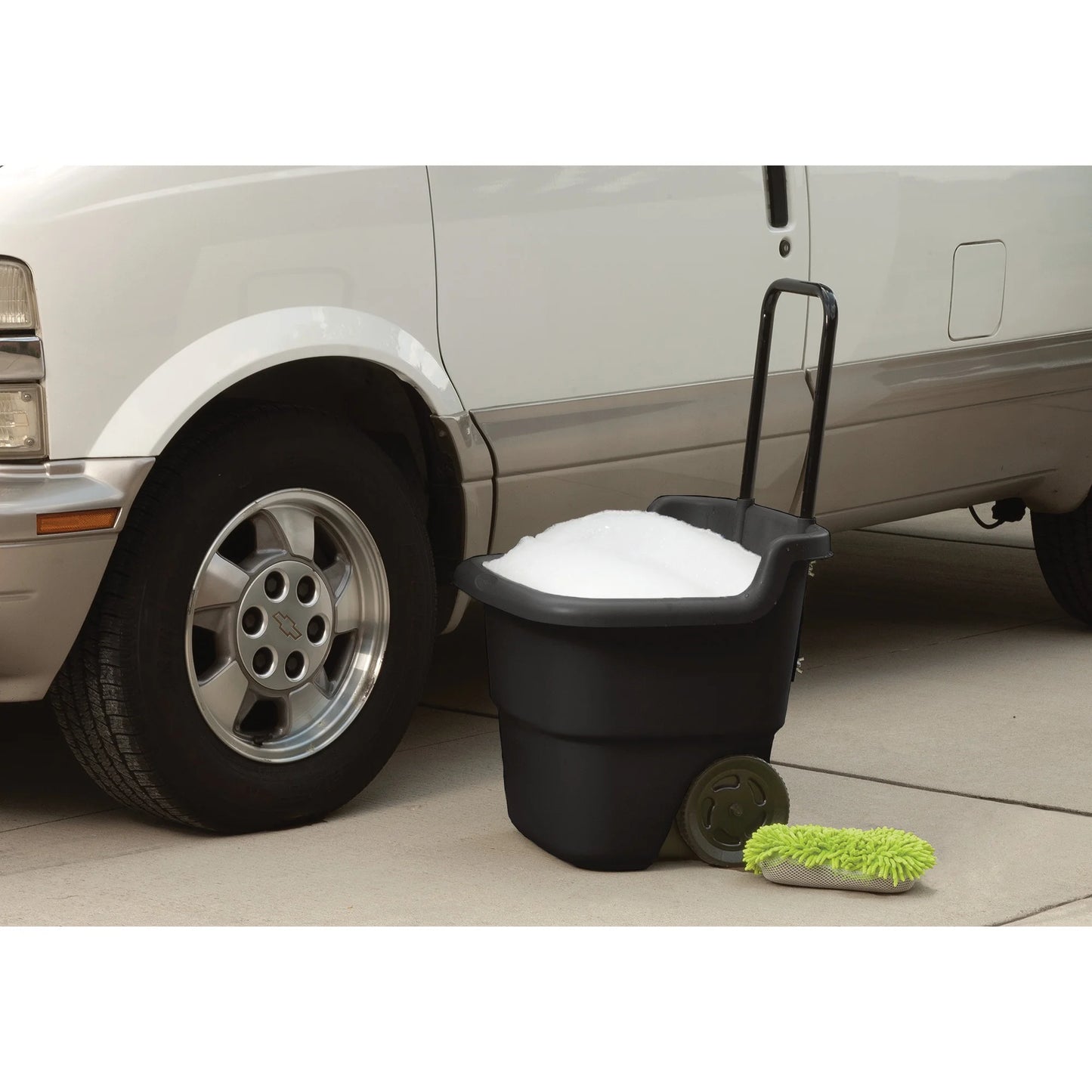 (3 Pack)  15-Gal Lawn & Garden Cart, Durable Resin Material, Assembled L: 20.75", W: 22.5", H: 35.75"