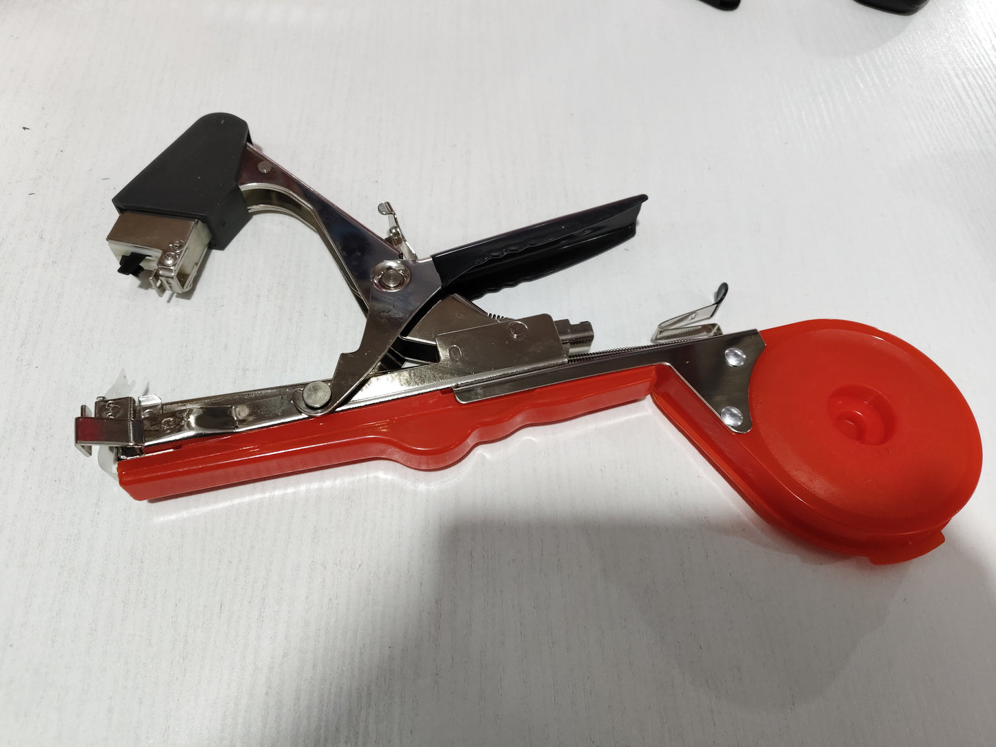 Plant Tying Machine with Tape & Staples for Tomatoes and Vines